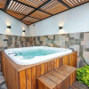Отель Spacious House Pool & Jacuzzi, фото 10