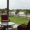 Отель Lake Front House 4BR2B In West Houston, фото 5