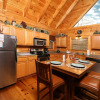 Отель Smoky Mountain Getaway - Five Bedroom Cabin, фото 17