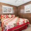 Отель Lakefront Retreat, фото 15