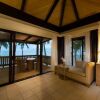 Отель DoubleTree Resort by Hilton Hotel Fiji - Sonaisali Island, фото 2