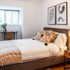 Отель The Liverpool Escape - Captivating 1bdr Flat With Parking, фото 5