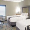 Отель La Quinta Inn & Suites By Wyndham Ponca City, фото 6