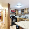 Отель Lift Tickets Ground Floor Pool, Hot Tubs, Near Mtn, Fireplace Shuttle, фото 6