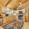 Отель Peaceful & Secluded Cosby Getaway!, фото 4
