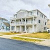 Отель Sunny Brigantine Townhome: Walk to Beach, фото 1