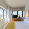 Отель PREMIER SUITES PLUS Rotterdam, фото 3