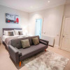 Отель Spacious & Modern 3brs House in Central London, фото 6