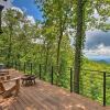 Отель Luxe Jasper Cabin w/ Deck + Blue Ridge Mtn Views!, фото 13