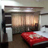 Отель Oasis в Мумбаи