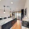 Отель Stylish East Austin - Near Downtown & River 3 Bedroom Home, фото 3