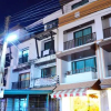 Отель The Colored House Jomtien, фото 1