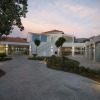 Отель Paleros Beach Resort, фото 1