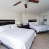 Отель Holiday Inn Resort Grand Cayman, an IHG Hotel, фото 7