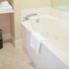 Отель Hampton Inn & Suites Charlotte/South Park at Phillips Place, фото 23
