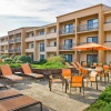 Отель Courtyard by Marriott Mahwah, фото 24