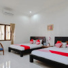 Отель OYO 1190 Ndalem Katong Guest House, фото 5