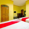 Отель Mawar Saron 2 by OYO Rooms, фото 2
