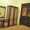 Отель VIP Building-Al Buainain Apartment, фото 2