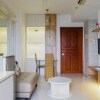 Отель Homey 2BR at Waterplace Residence, фото 11