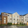 Отель Candlewood Suites Charlotte - Arrowood, an IHG Hotel, фото 1