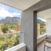 Отель Newlands Peak Aparthotel, фото 8