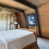 Отель Cozy Mountain View A-frame, фото 3