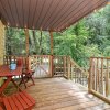 Отель Asheville Creekside Bungalow, фото 3