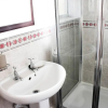 Отель Spacious 4 Bed Home in Milton Keynes -free Parking, фото 6