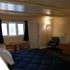 Отель Captain's Quarters Motel, фото 4