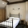 Отель Lovely 1-bed Cottage in Nuneaton, фото 4