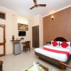 Отель OYO 15887 Hotel Kanak, фото 7
