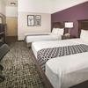 Отель La Quinta Inn & Suites by Wyndham Brownwood, фото 4
