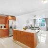 Отель Modern 2-BD Condo in the Heart of Miami, фото 4