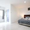 Отель Room in Guest Room - Baan Khunphiphit Homestay No3351, фото 2