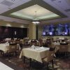 Отель DoubleTree Suites by Hilton Hotel Salt Lake City, фото 4