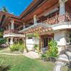 Отель Villa Gunung Paradise Retreat в Серирите