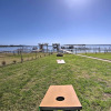 Отель Lakefront Cottage in Gun Barrel City w/ Hot Tub, фото 23
