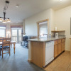 Отель Sunstone Lodge at Mammoth Lakes, фото 15