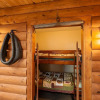 Отель Bama Bear's Den 4 Bedroom Cabin by Redawning, фото 36