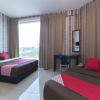 Отель OYO 439 Night Queen Hotel, фото 3