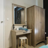 Отель Safe, Central, Smart Double Rooms in apartment, next metro station walk to Acropolis, фото 6