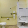 Отель Microtel Inn & Suites by Wyndham Lehigh, фото 8
