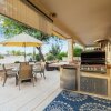 Отель 55+ Sun City Grand! Golf Course Front Private Hot Tub and Fire Pit! by Redawning, фото 29