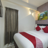 Отель Sunsurya OYO Rooms, фото 9