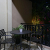 Отель RedDoorz @ Lebak Bulus Raya 3, фото 11
