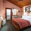 Отель Good Medicine Lodge Bed & Breakfast, фото 4