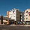 Отель Fairfield Inn & Suites Fayetteville North в Файетвилле