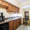 Отель Quality Inn & Suites, фото 34