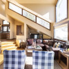 Отель Frontier by Avantstay Incredible Mtn Views & Hot Tub Gorgeous Breckenridge Home Close to Slopes, фото 11